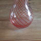 Vase en verre vintage liseré rouge