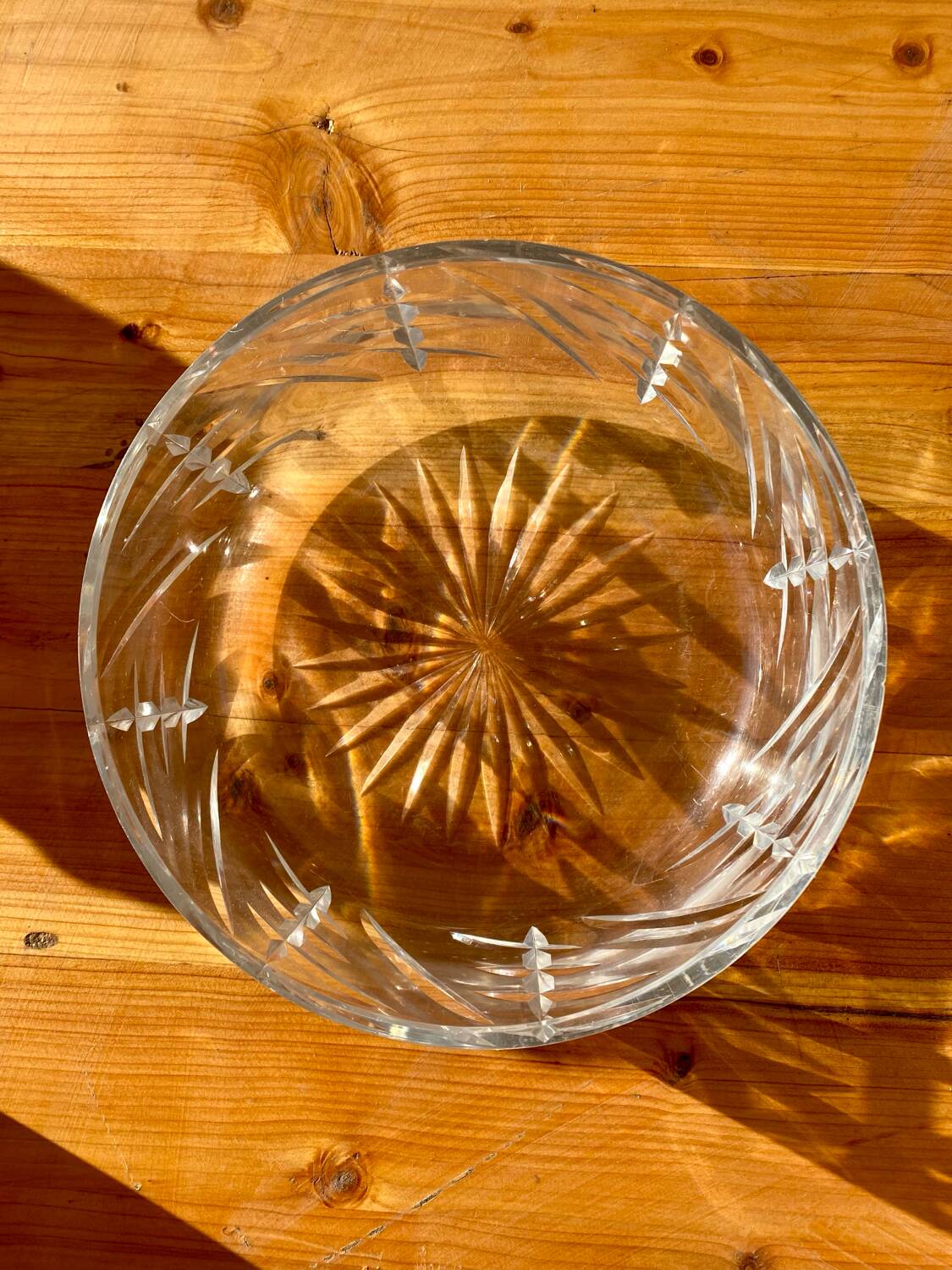 Chiseled crystal salad bowl