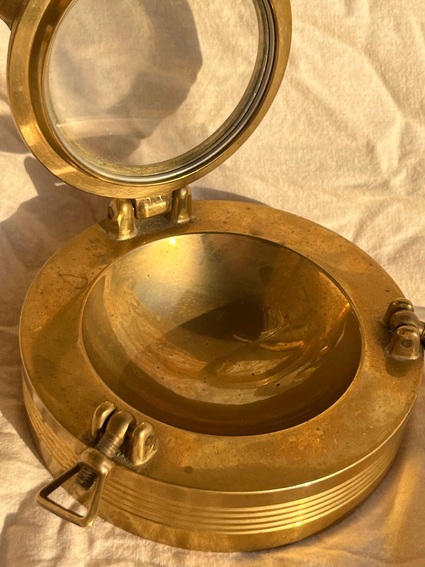 Vintage Porthole Ashtray in Brass