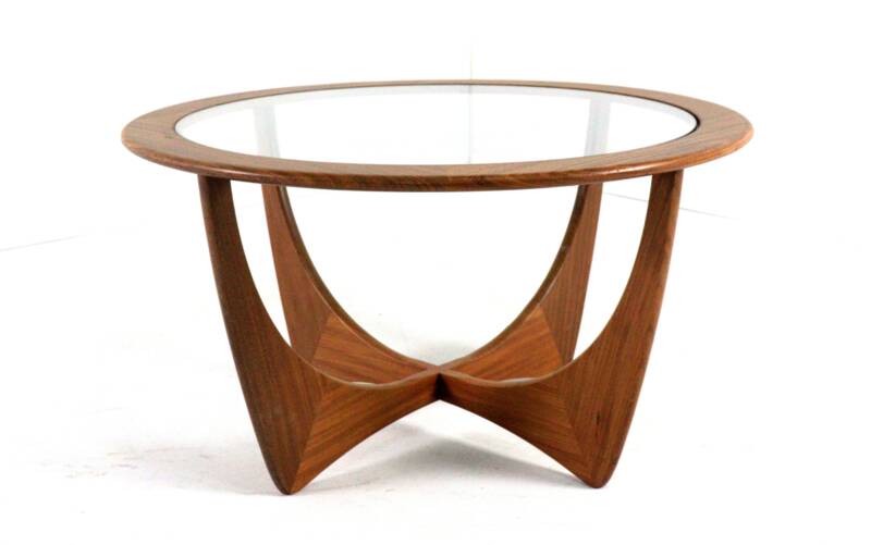 Round coffee table 'Ludlow' G-Plan Astro