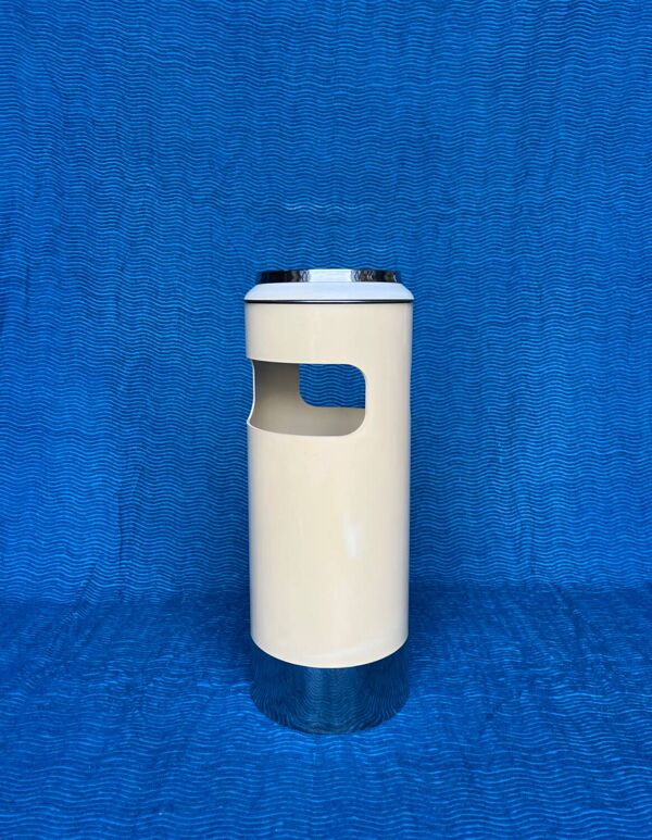 Porte-parapluies/cendrier/vide-poches/corbeille a papier/mobilier d’en