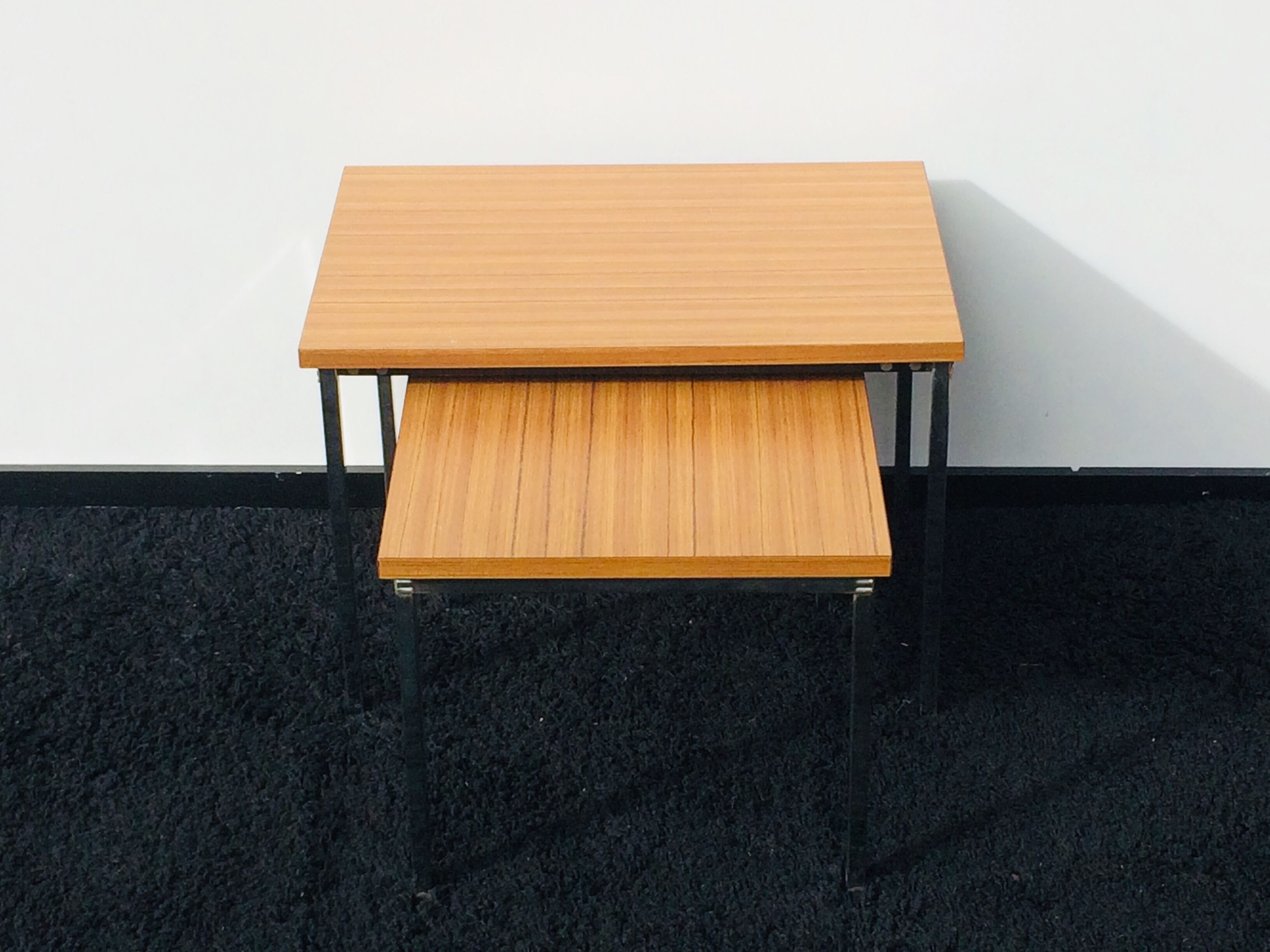 Pair coffee tables by Pierre Guariche for Meurop 60