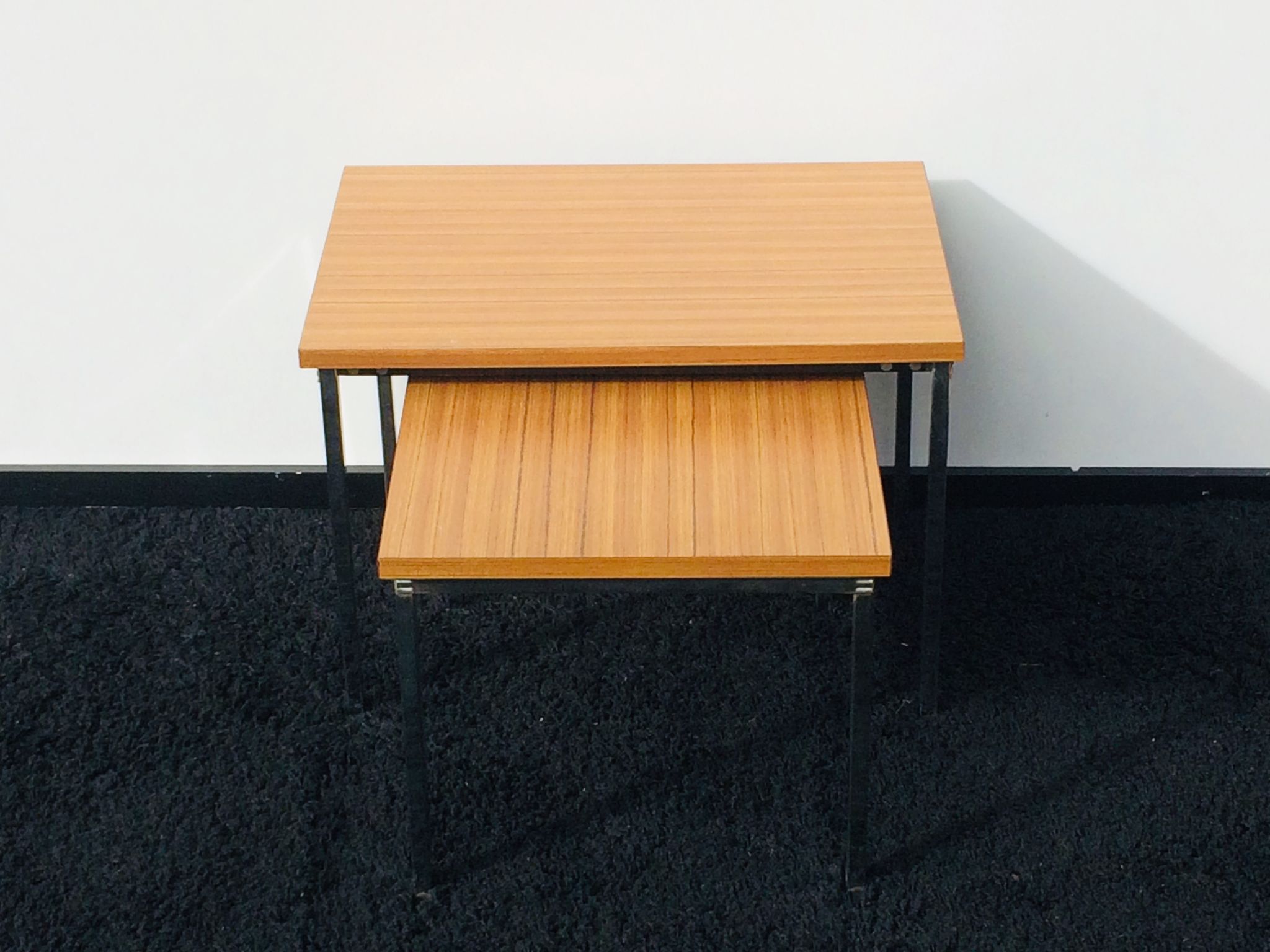 Pair coffee tables by Pierre Guariche for Meurop 60