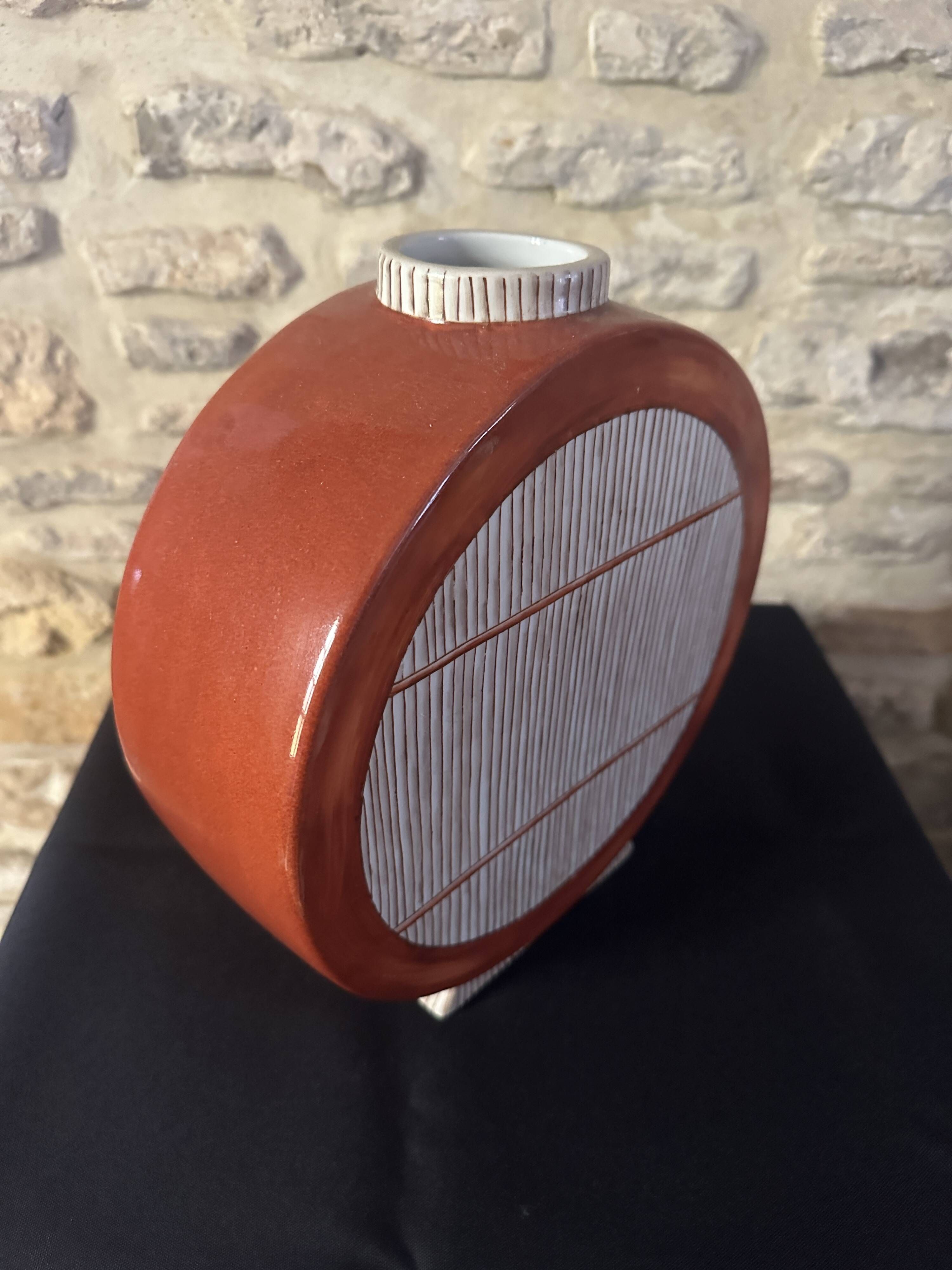 Sylvie langer & fabienne jouvin vase