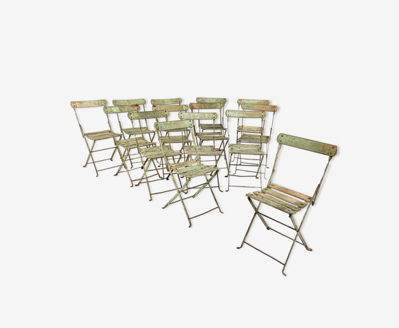 Ensemble de 14 chaises de jardin bistrot vintage