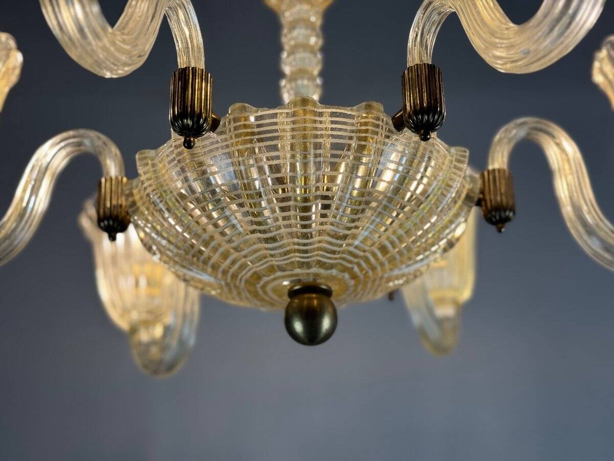 Venetian chandelier in gilded Murano glass with reticello pattern, 6 light arms, circa 1950
