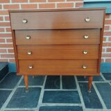 Vintage wooden chest of drawers