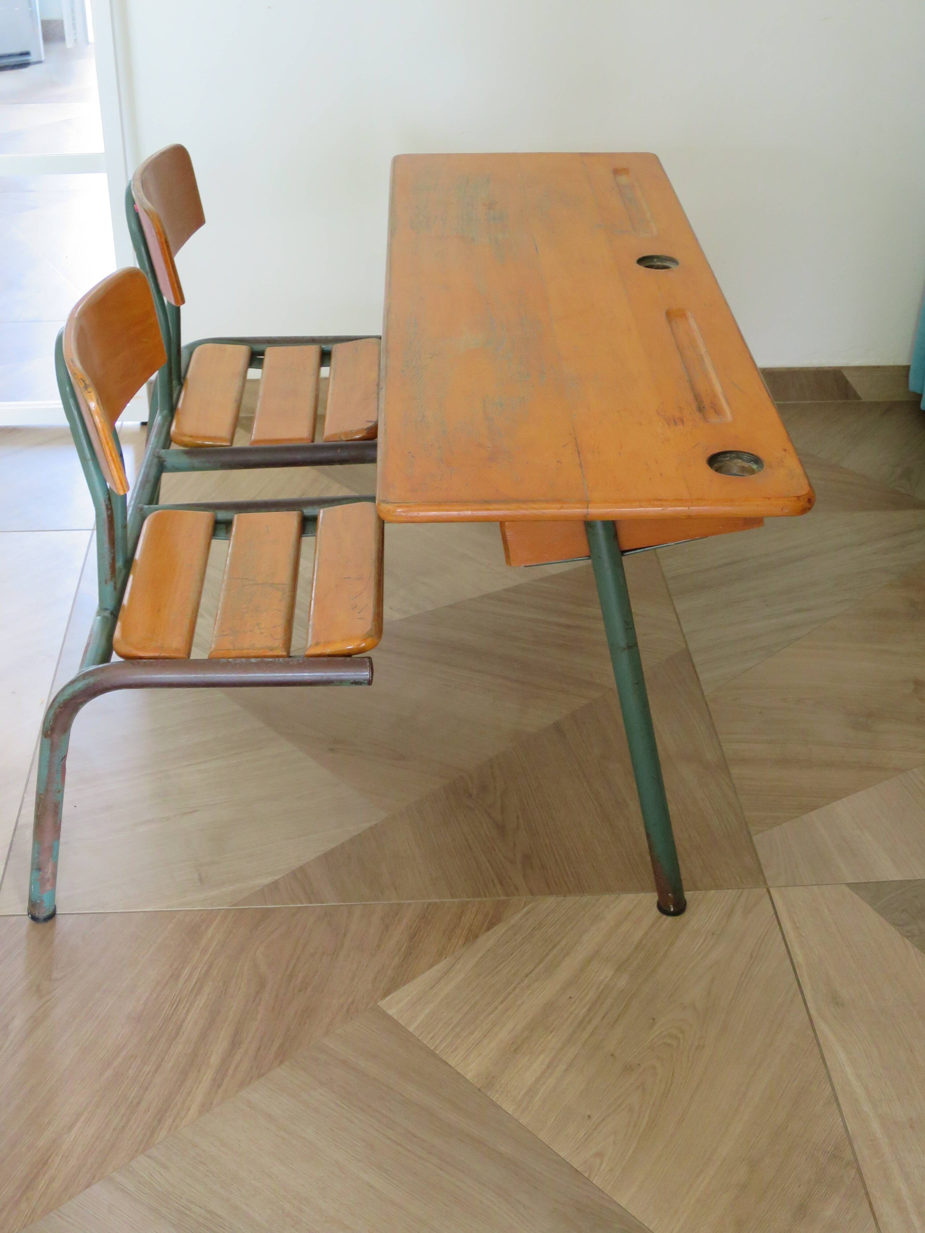 Bureau d’écolier vintage en bois et métal - Bureau double