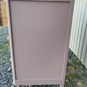 Vintage chest of drawers