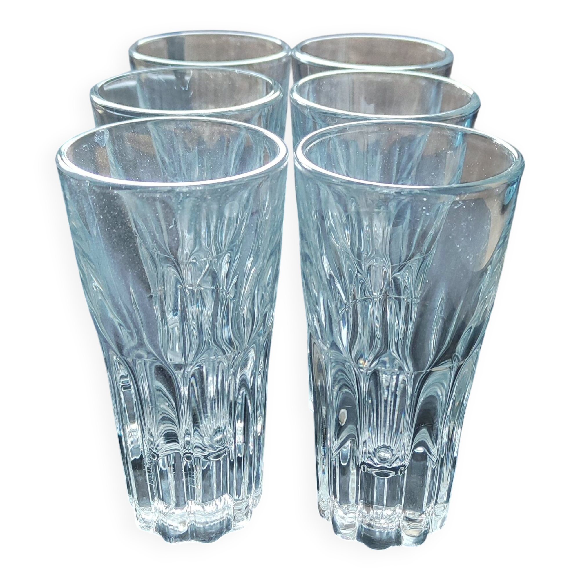 6 elegant and thick Susa glasses of approximately 16 cl