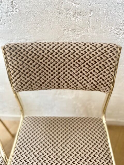 Set of 2 vintage chairs