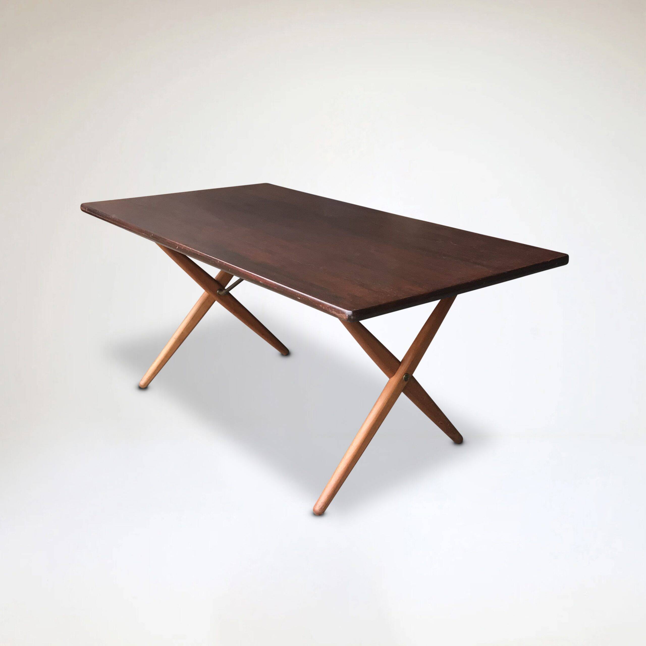 AT-303 Sawbuck oak dining table by Hans Wegner for Andreas Tuck 1950s