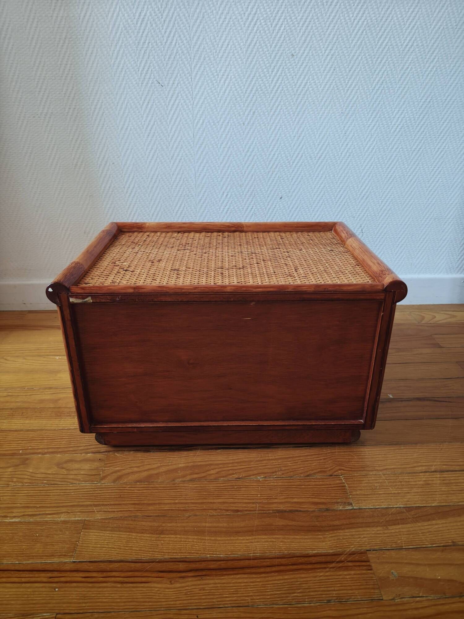 Rattan bedside table from the 1970s-80s.