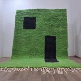 Handwoven natural wool rug, traditional style, size 200 x 300 cm