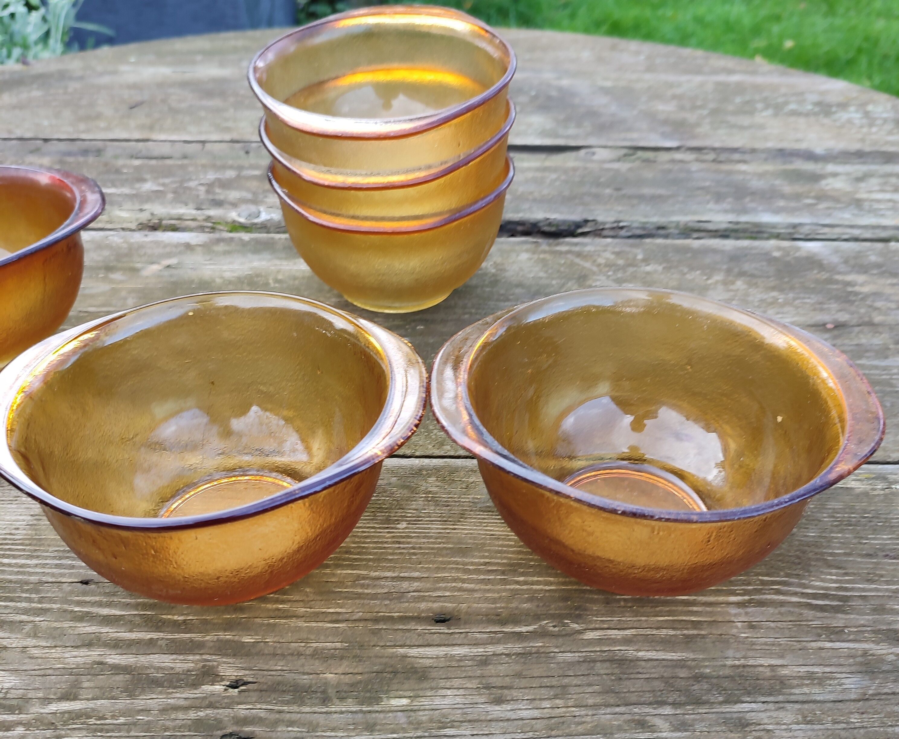 Set of 6 vintage bowls