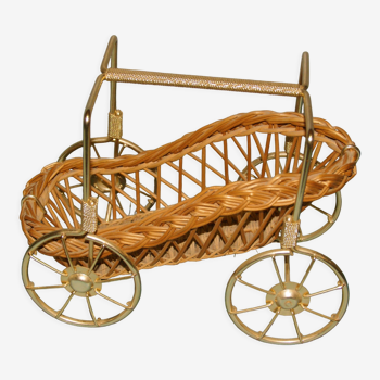 Wicker cart bottle holder and gilded metal