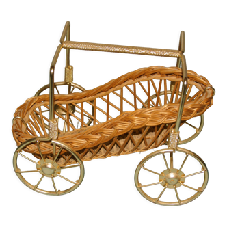 Wicker cart bottle holder and gilded metal