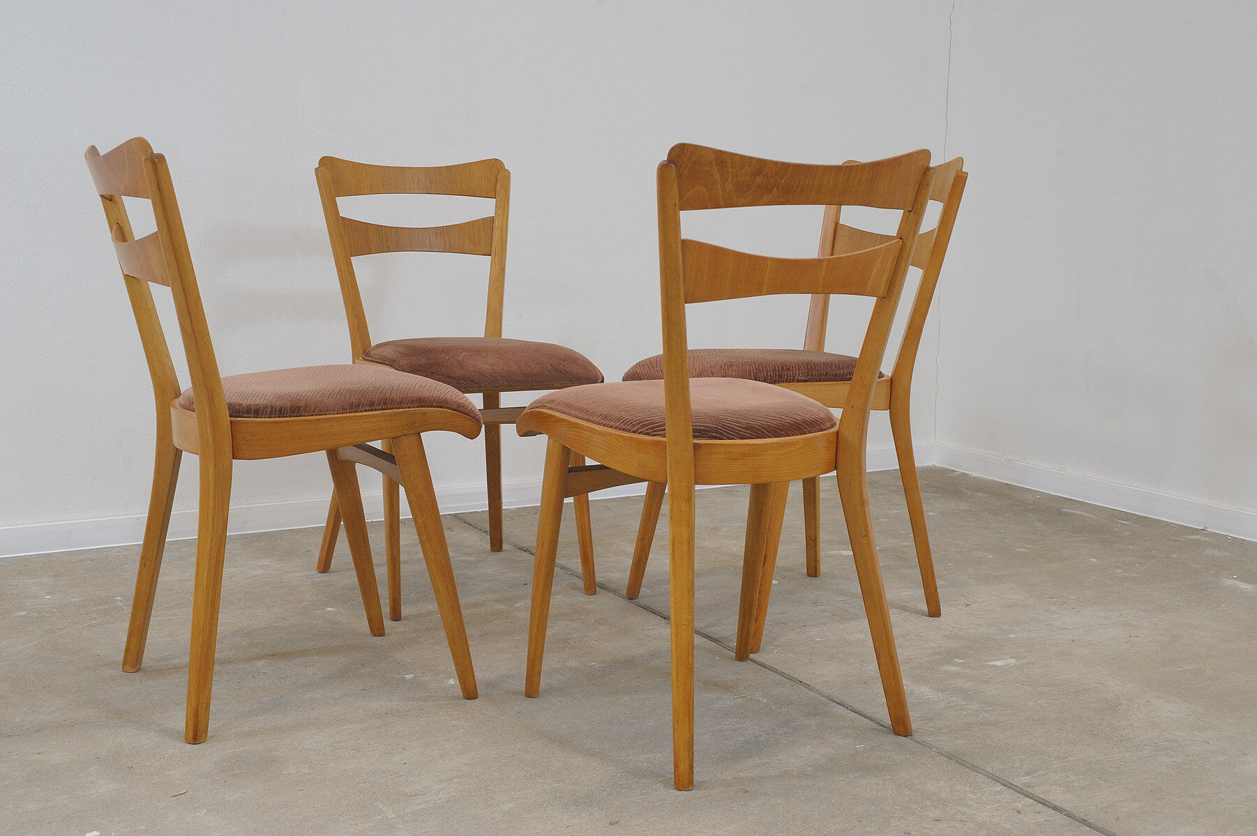 Chaises de salle à manger Mid century by Tatra nabytok, Set de 4