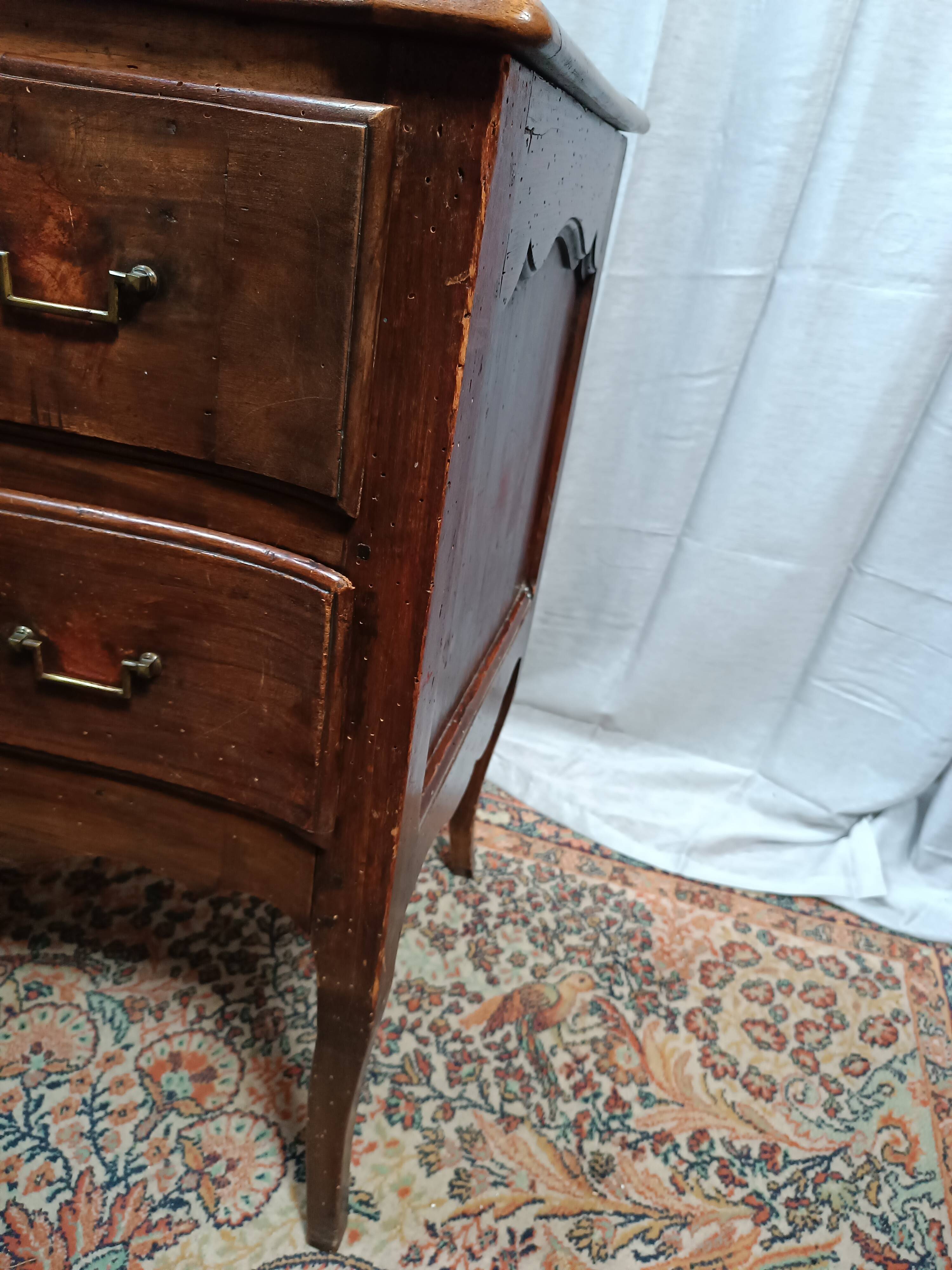 Louis XV walnut chest of drawers