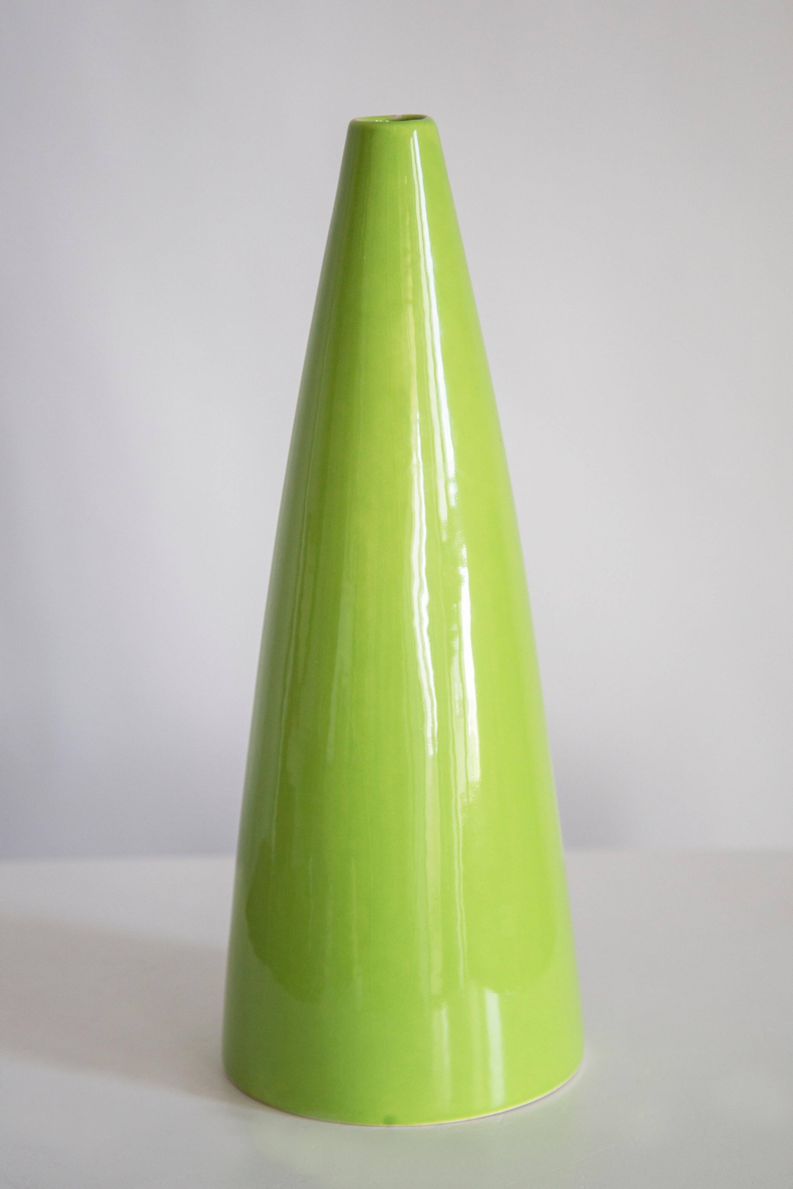 Vase Vert Artistique en Céramique Vintage du Milieu du Siècle, Europe, Années 1970