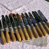 Set of 12 Antique Art Nouveau Table Knives - Tableware