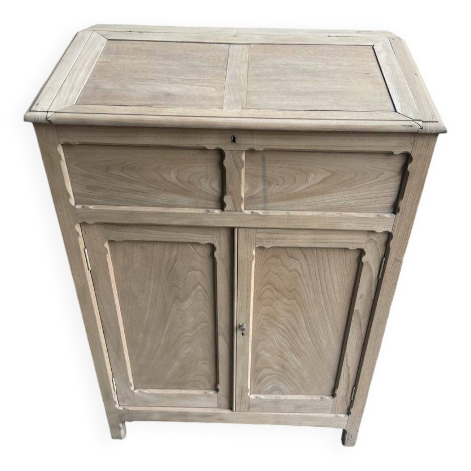 Craft furniture / desk in raw wood