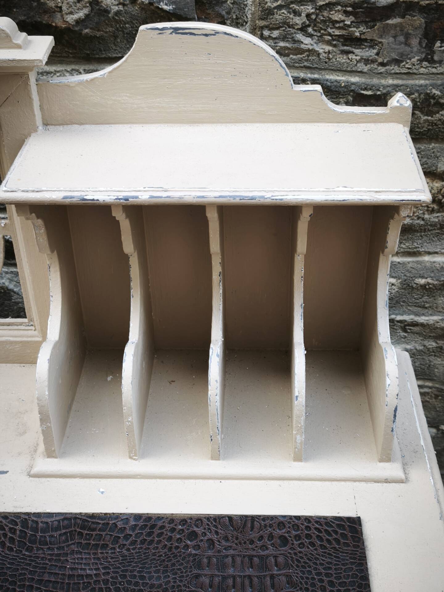 Graduated desk