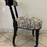 Smoking chair