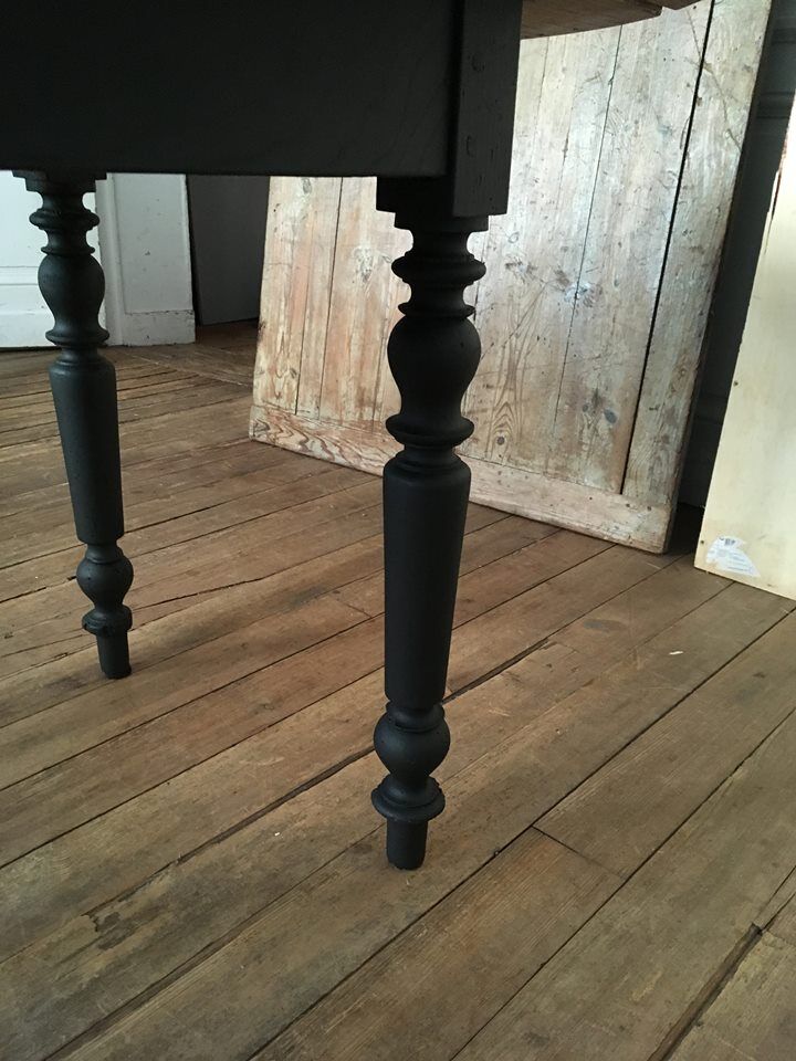 Table vintage solid wood