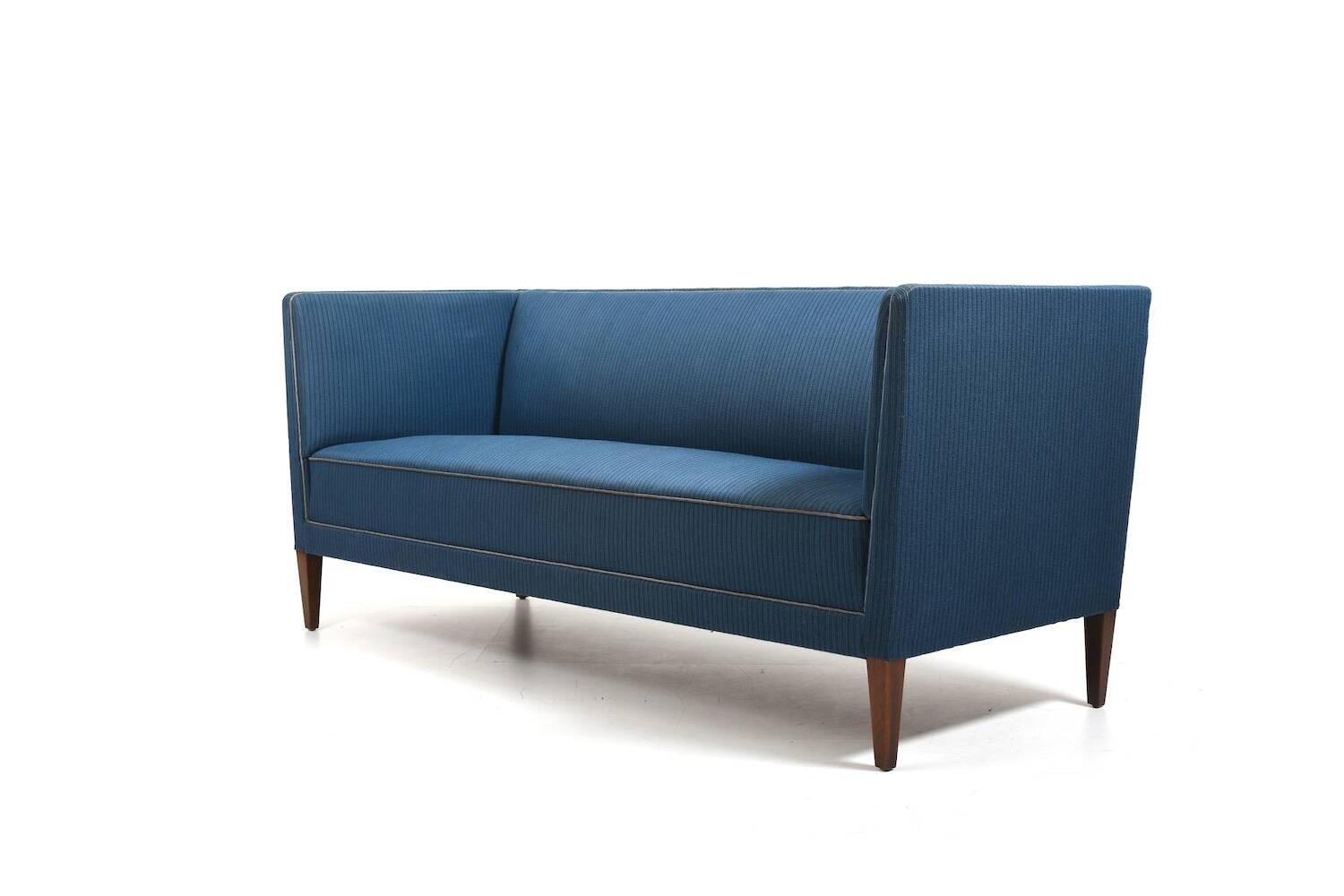 Three Seat Sofa by Frits Henningsen 1930s. Original Condition