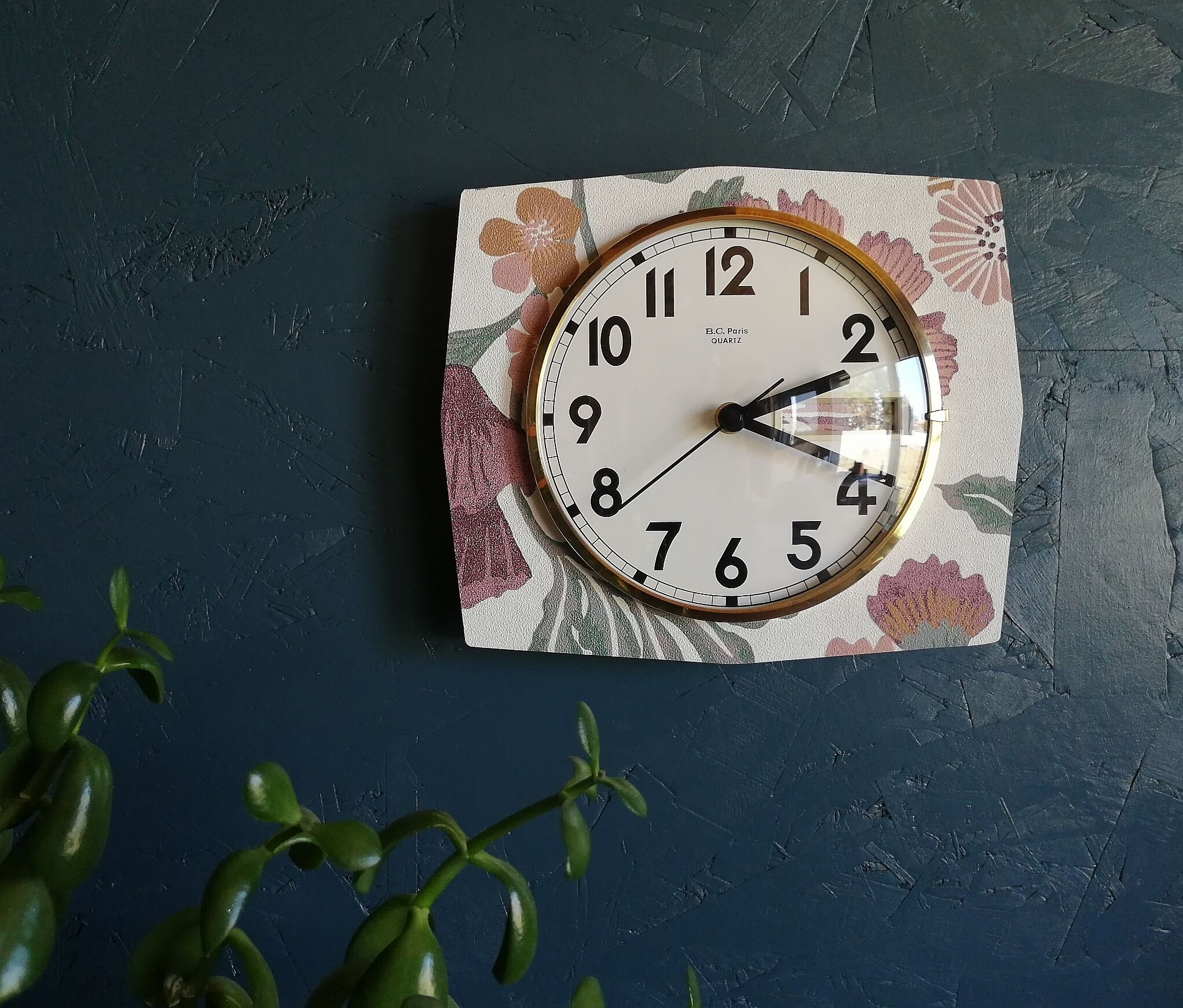 Vintage clock formica silent wall clock "BC Paris Quartz"