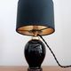 Lampe de table vintage en opaline noire avec abat-jour en velours neuf