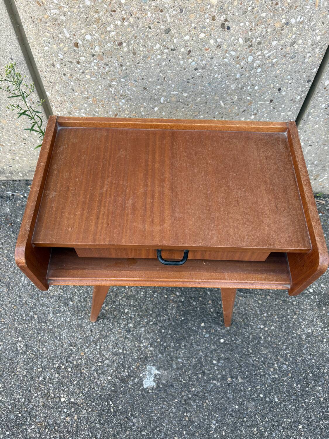 Bedside table with compass feet