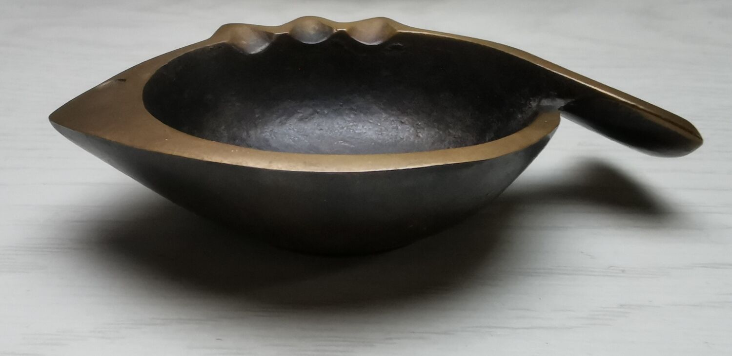 Ashtray bronze fish Jacques Lauterbach