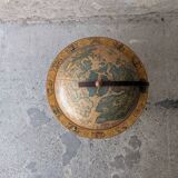 World map bar
