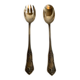 Salad servers