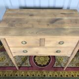 Louis XVI-style dresser erased