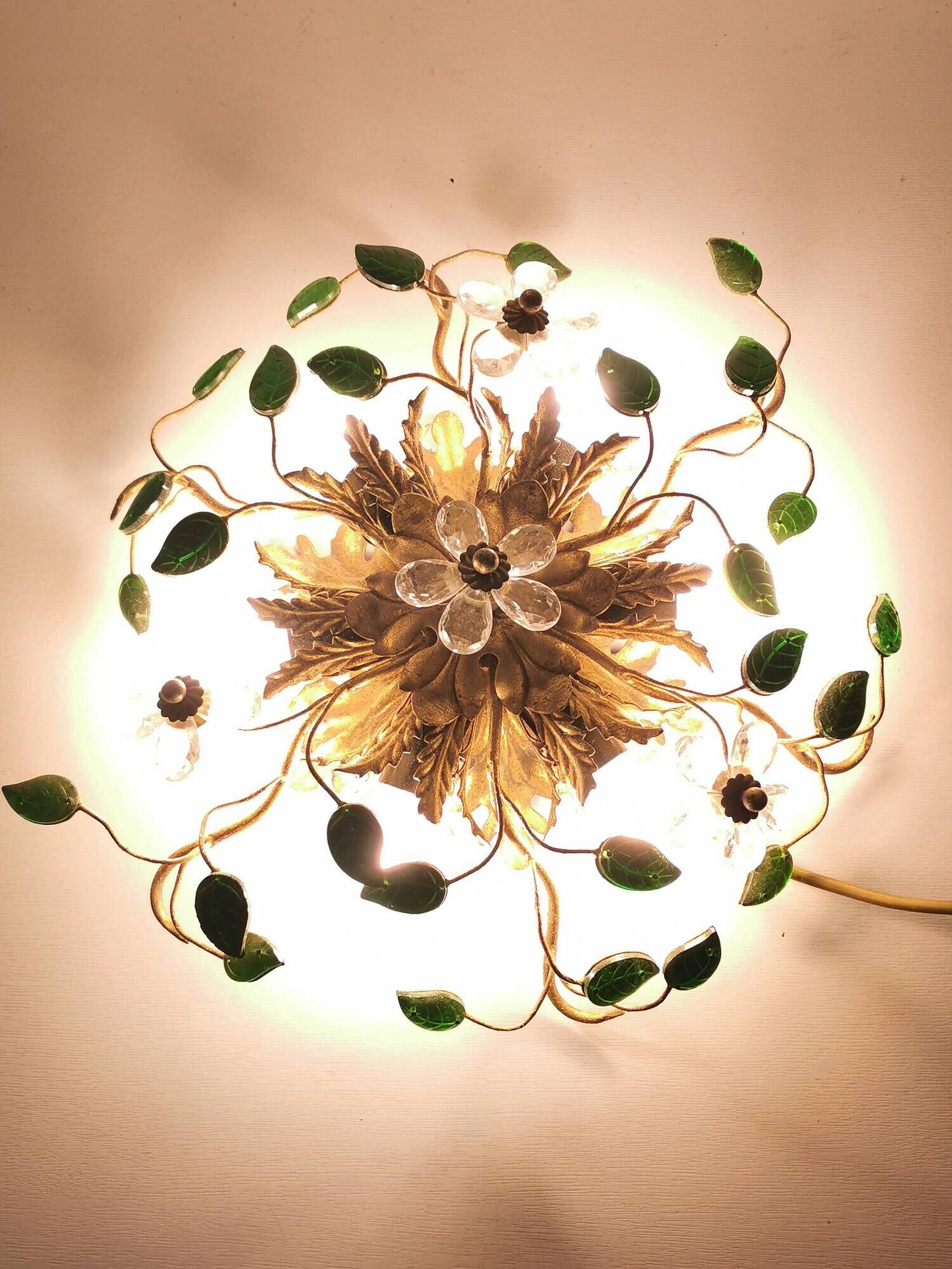 Vintage 70's ceiling light / wall lamp, gold metal leaves and glass flowers