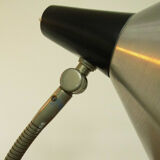 Desk lamp
