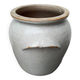 Beige enameled stoneware pot