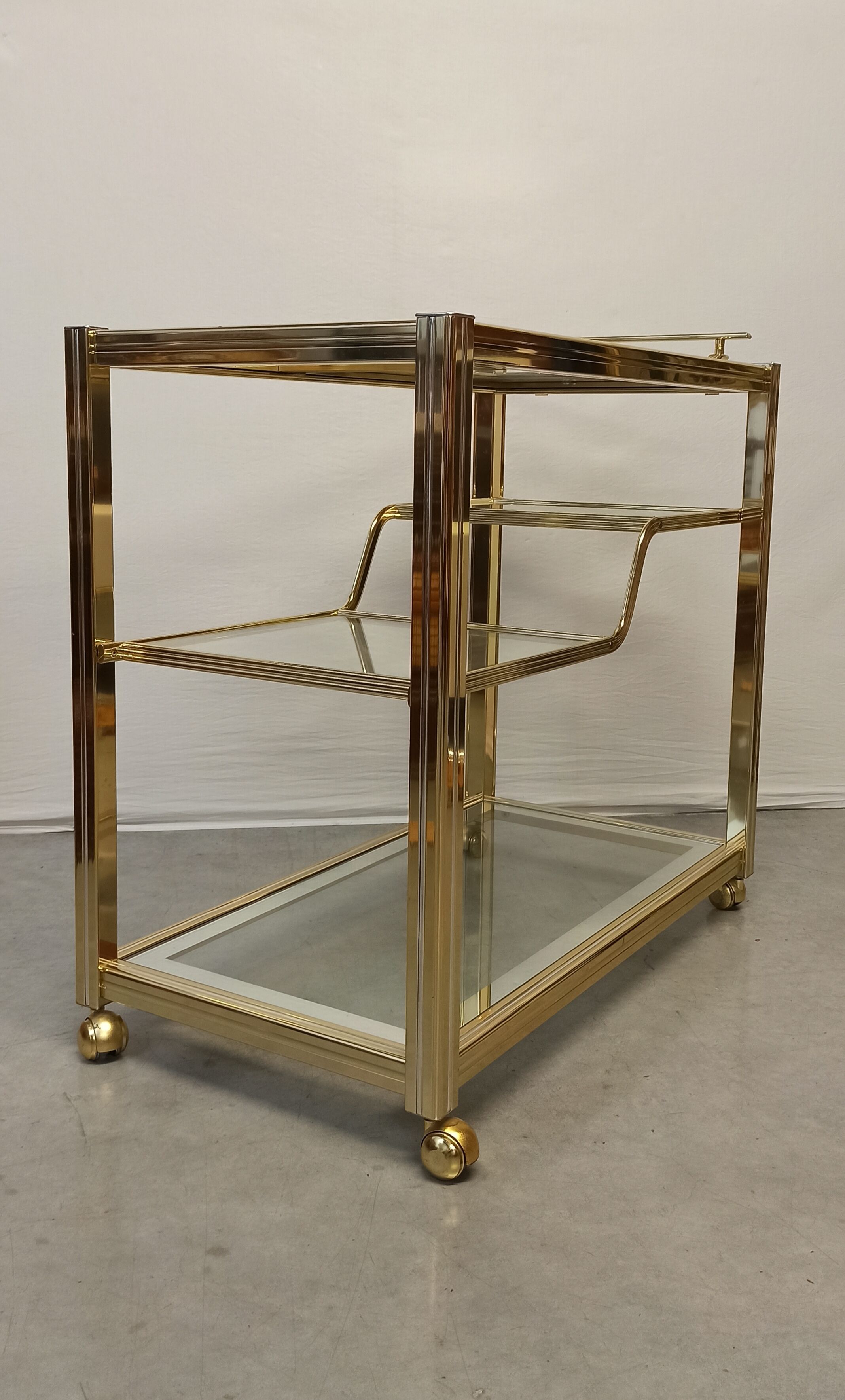 Vintage brass bar service