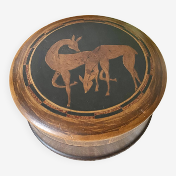 Marquetry wooden box, deer decoration
