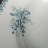 Set of three iron earthenware plates from the St Amandinoise earthenware factory, lily of the valley model.