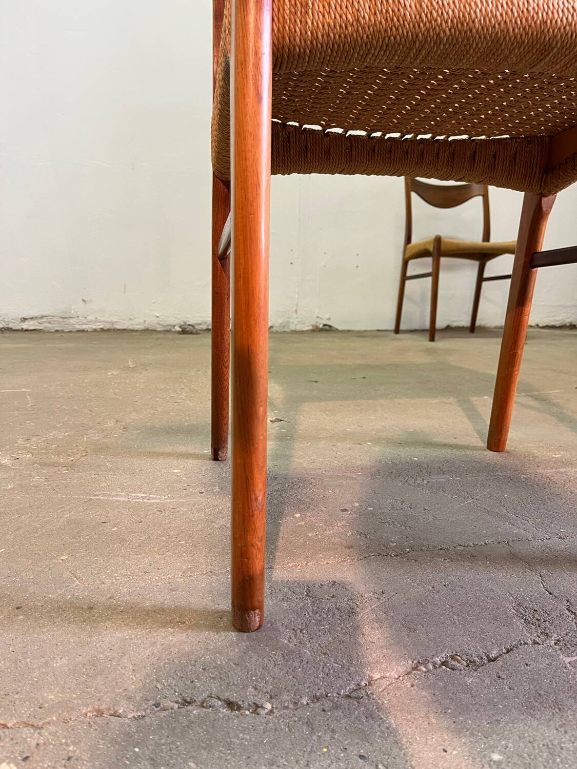 6 Scandinavian chairs in rope