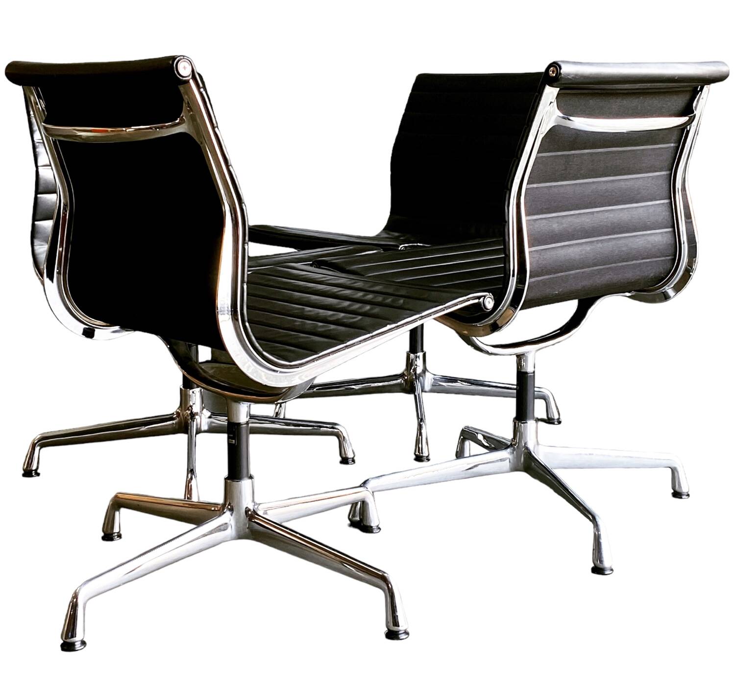 Eames Vitra chaise d'appoint en cuir alu lot de quatre