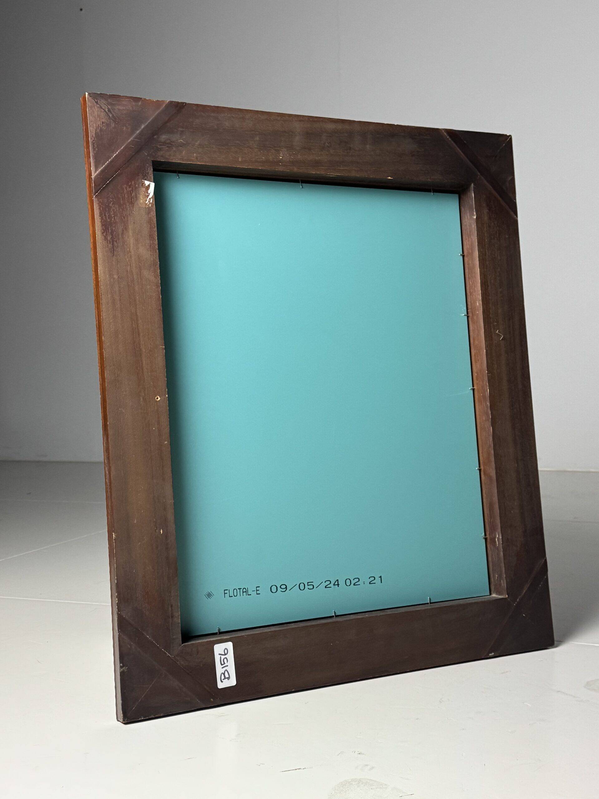 Vintage mirror with ribbed frame