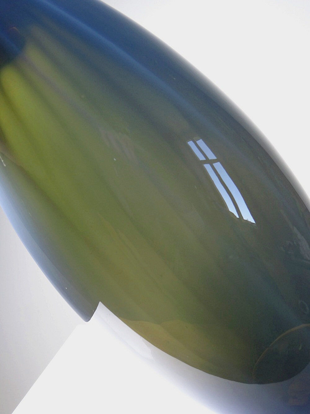 Vintage pear-shaped vase in smoked glass, lined with opaline, Murano bubble glass.