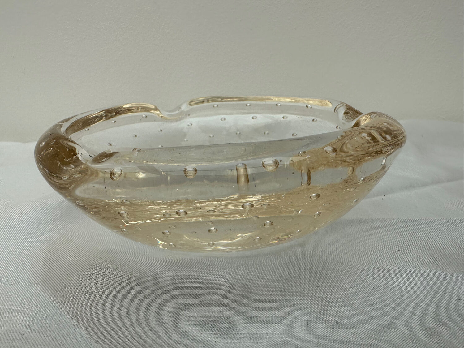 Daum Nancy France ashtray apricot color Cristal Bulles