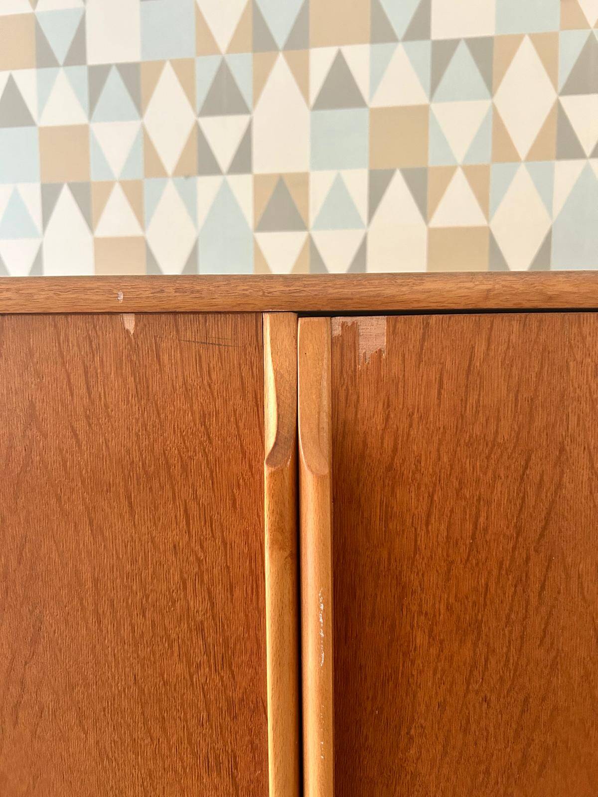 Vintage wooden wardrobe – Mid-century design – NOT Brussels