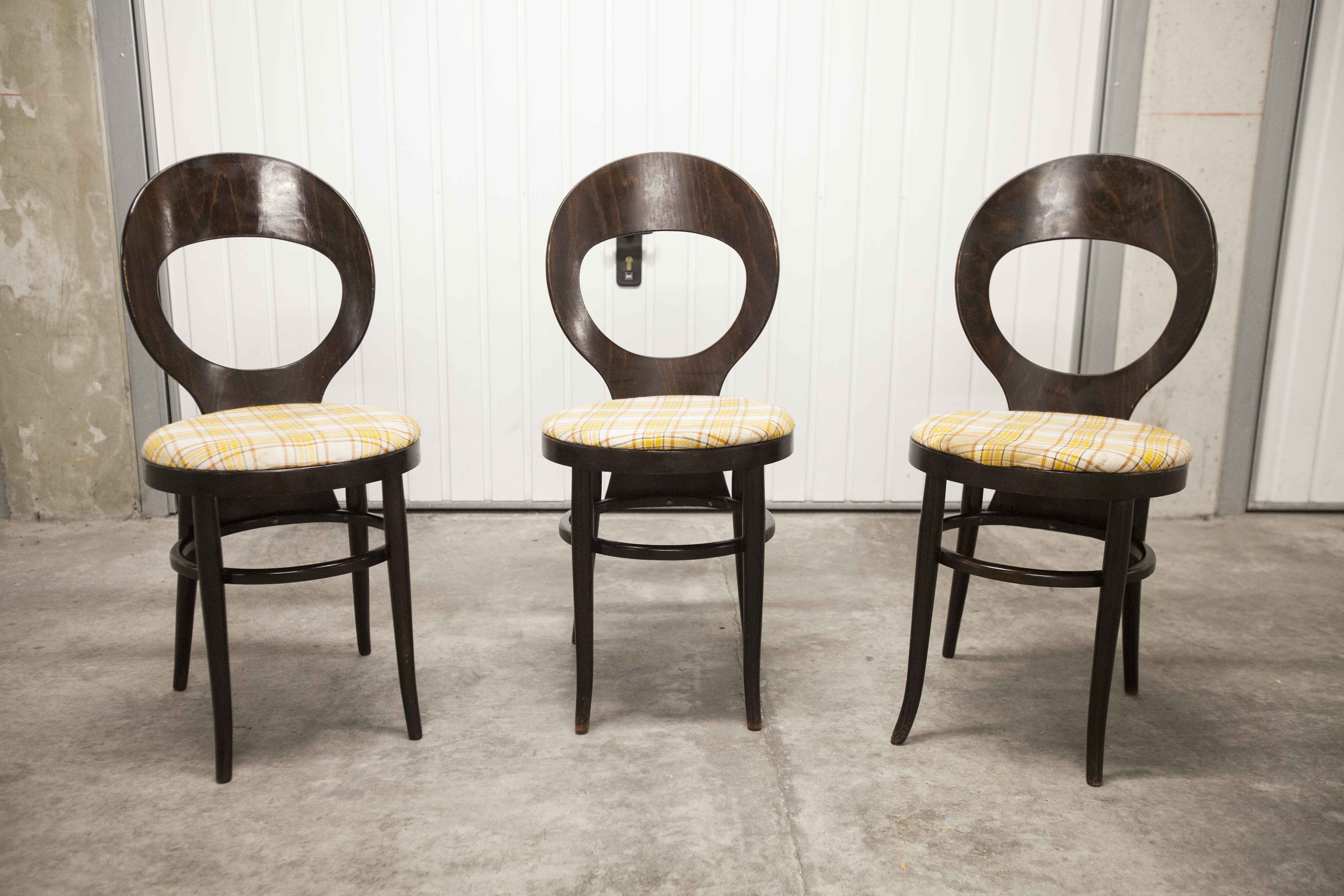 Lot de 3 chaises Baumann mouettes 1970 tissu à changer